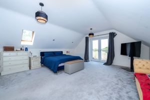 Bedroom- click for photo gallery